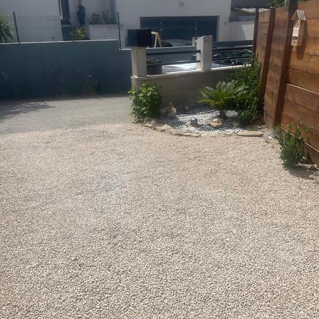 Gites Chez Stephanie Au Calme 马蒂格 外观 照片