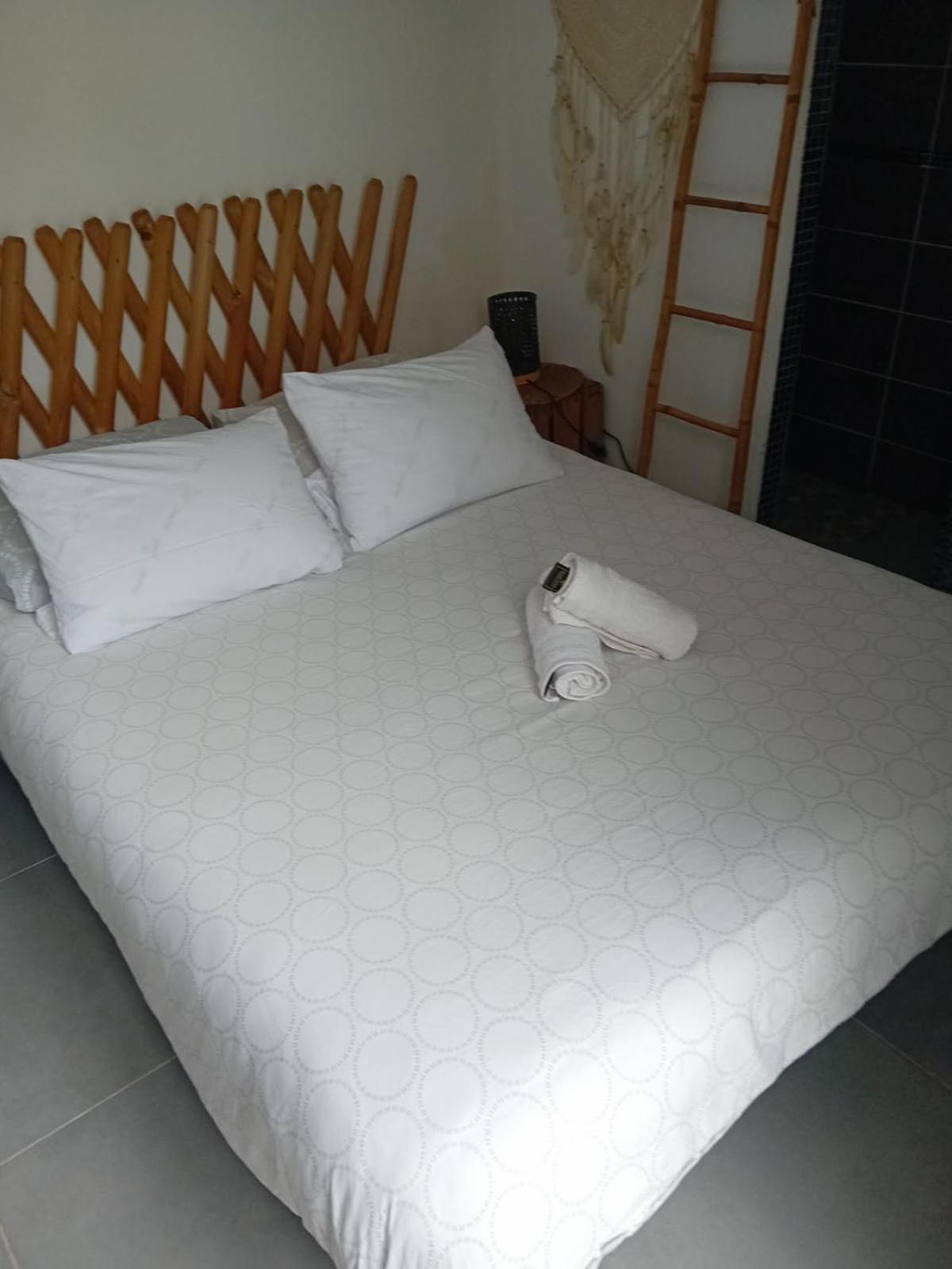 Gites Chez Stephanie Au Calme 马蒂格 外观 照片